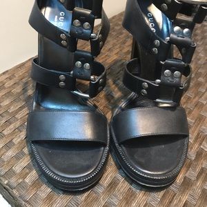 Gucci Gladiator platforms, size 37
